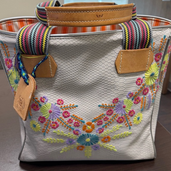 Consuela Handbags - Embroidered Floral Tote Bag in Cream